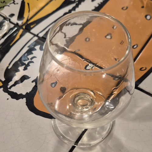 Empty glass